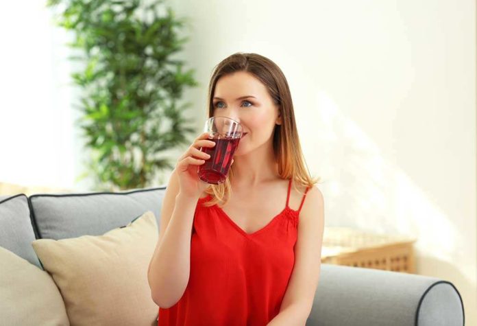 Before You Buy Cranberry Juice, Consider These UTI Myths
